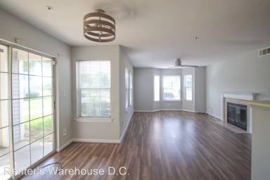 Main picture of 13612 Lord Sterling Pl