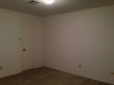 Main picture of 5707 Roxanne Dr