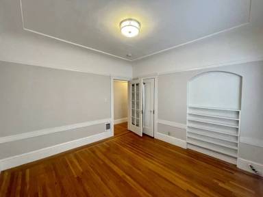 Main picture of 2765 Gough St