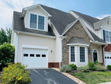 Main picture of 335 Sheliah Ct