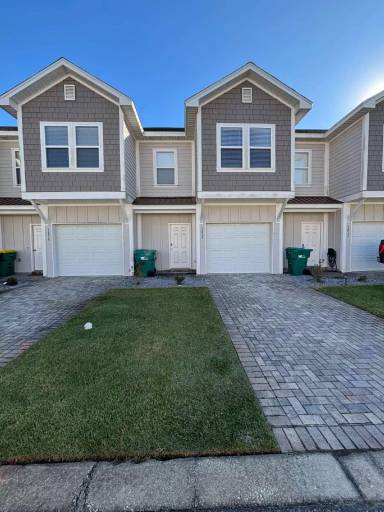 Main picture of 1824 Stable Ln