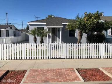 Main picture of 5915 Gardenia Ave
