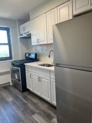 Main picture of 110 Washington St Apartments