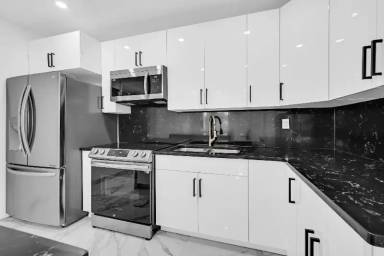 Main picture of 3127 Sedgwick Ave