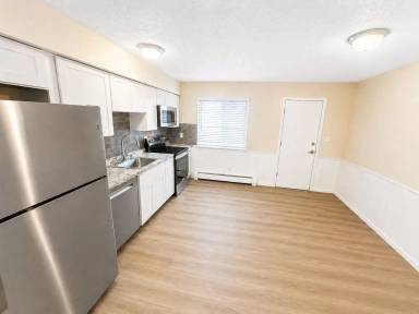 Main picture of 55 E Chenango Ave
