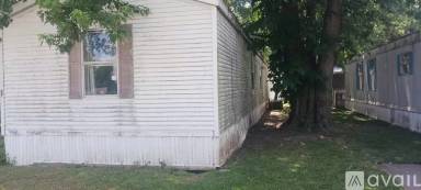 Main picture of 200 N Pine St