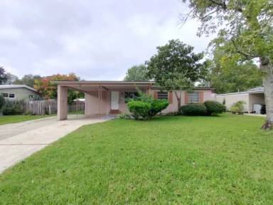 Main picture of 5810 Norde Dr E