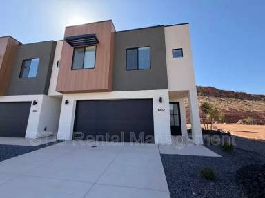 Main picture of 602 E Hemsworth Ln