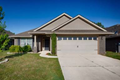 Main picture of 130 Tybee Dr