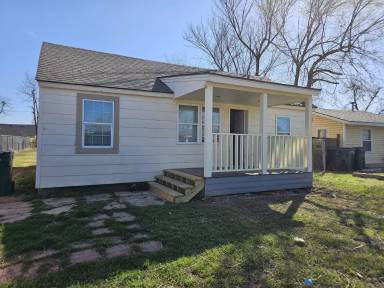 Main picture of 2640 SW 38th St