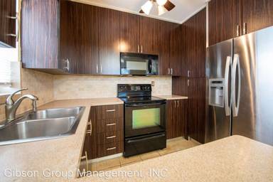 Main picture of 2420 Johnson St