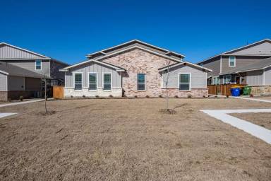 Main picture of 721 Wheatfield Dr