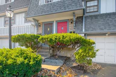 Main picture of 8029 E 130th Ct