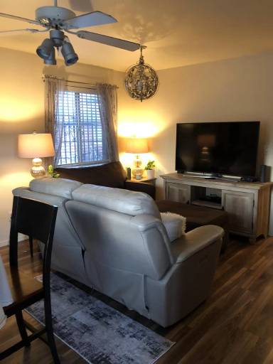 Main picture of 245 La Rue Ave
