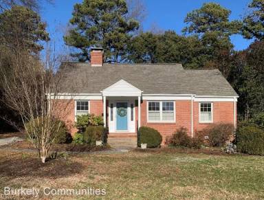 Main picture of 106 W Newlyn St