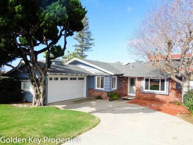 Main picture of 5031 Shore Dr