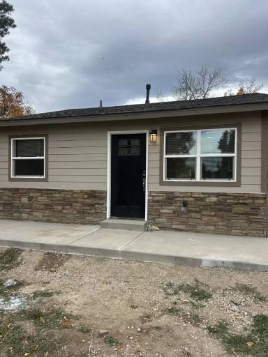Main picture of 237 N Hollywood St