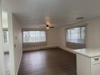 Main picture of 1487 Waller St SE