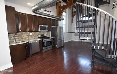 Main picture of 1236 E Columbia Ave
