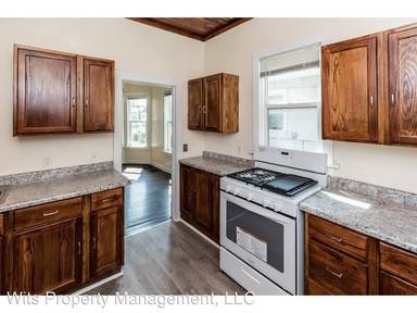Main picture of 2715 Penn Ave N