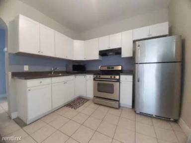 Main picture of 116 Randolph Ave