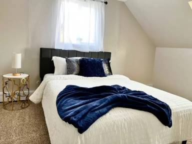 Main picture of 614 Crestridge Ave