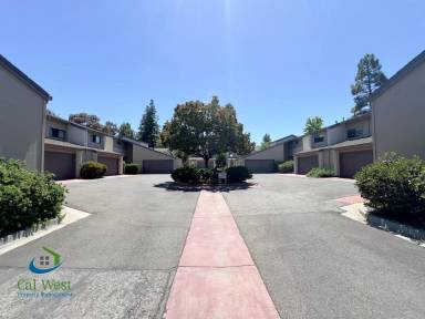 Main picture of 6547 Cobblestone Ct