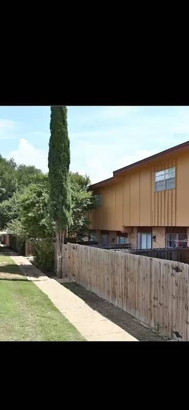 Main picture of Coronado Hills Apartments