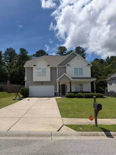Main picture of 2428 Orchard Dr