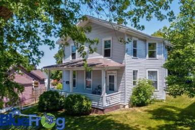 Main picture of 523 N 15th St