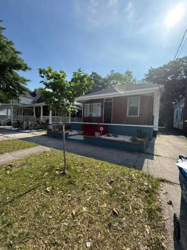 Main picture of 1009 S 6th St
