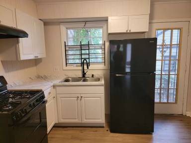 Main picture of 1458 Clermont Ave