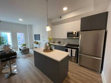 Main picture of 385 Communipaw Ave