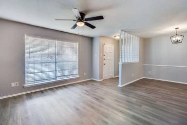Main picture of 3034 Conflans Rd