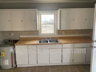 Main picture of 203 Belmont Dr