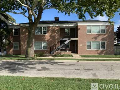 Main picture of 1505 N Maywood Dr