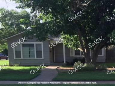 Main picture of 2506-2818 36th St