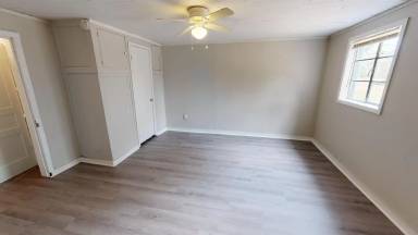 Main picture of 420 Mill Ave