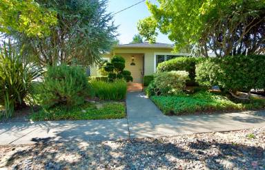 Main picture of 2765 Idaho St