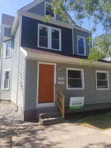 Main picture of 2068 W 65th St