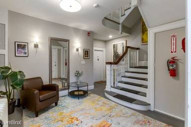 Main picture of 52 Irving St