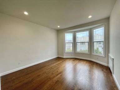 Main picture of 3830 Divisadero St