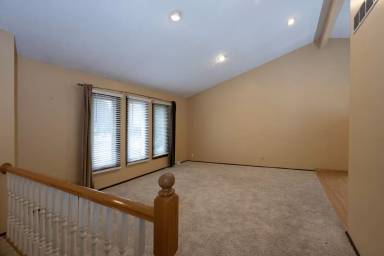 Main picture of 16118 Arbor St