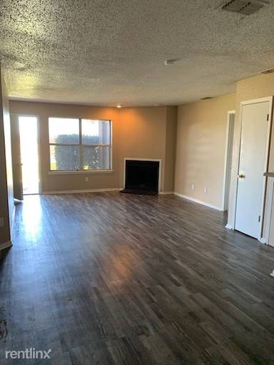 Main picture of Curry Junction Apartments
