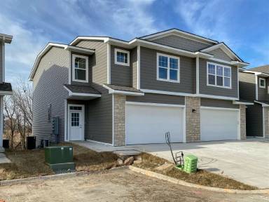 Main picture of 5424 154th Ct