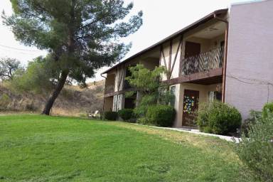 Main picture of 797 W Mesa Verde Dr