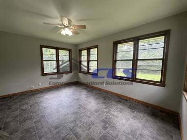Main picture of 5052 E Moyer Dr