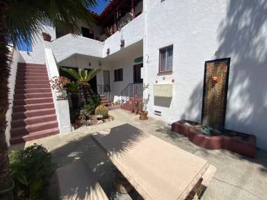 Main picture of 725-731 E 8th St Homes