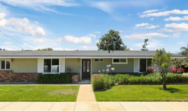 Main picture of 526 N Emerald Dr