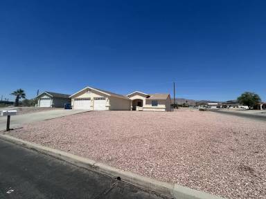 Main picture of 730 Pueblo Dr